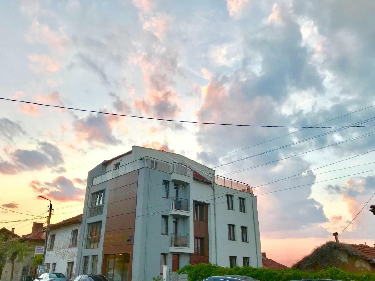 Аpart Hotel & Spa Szapareva Banja Kültér fotó